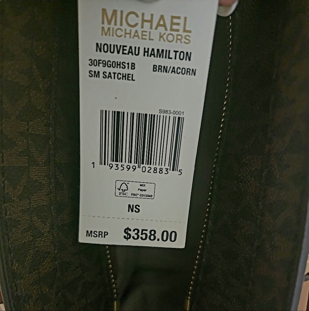 Michael Kors Purse and wallet - Picture 5 of 5